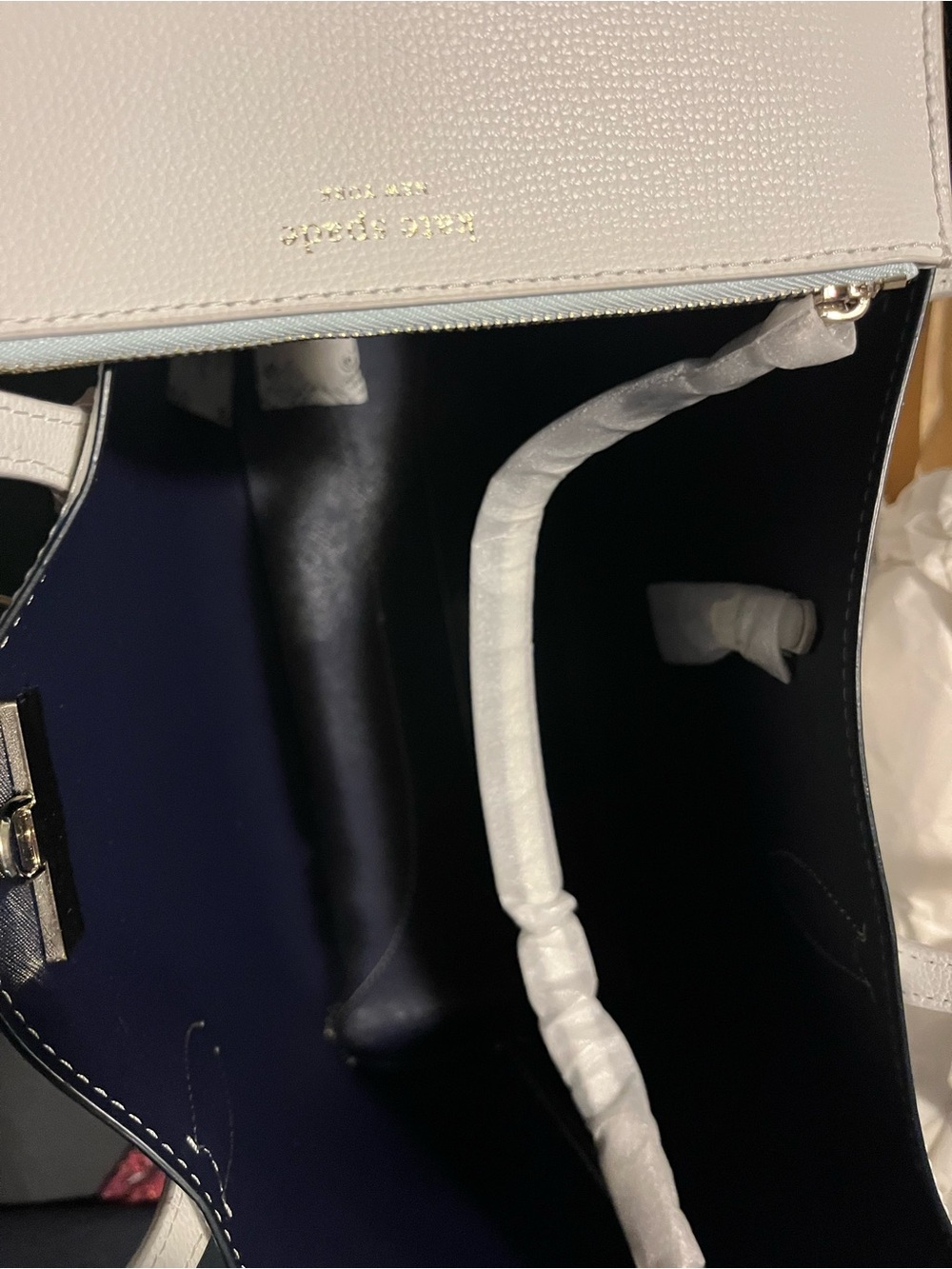 NWT Kate Spade White Leather Tote Bag with Blue Floral Print - Picture 13 of 13